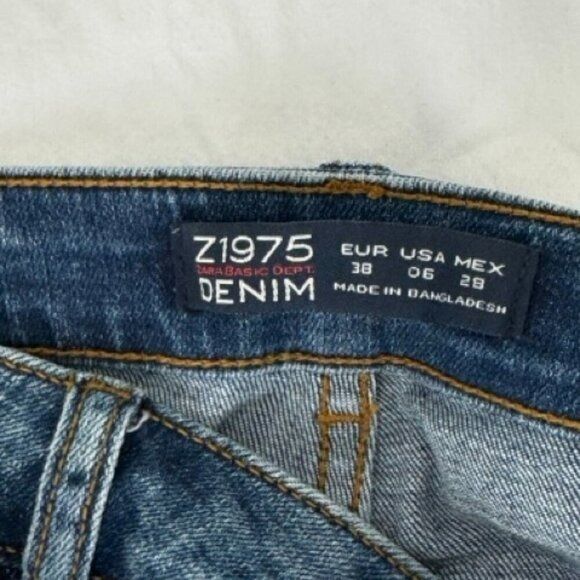 Zara Z1975 Denim Jeans, Size 6 - Picture 2 of 5